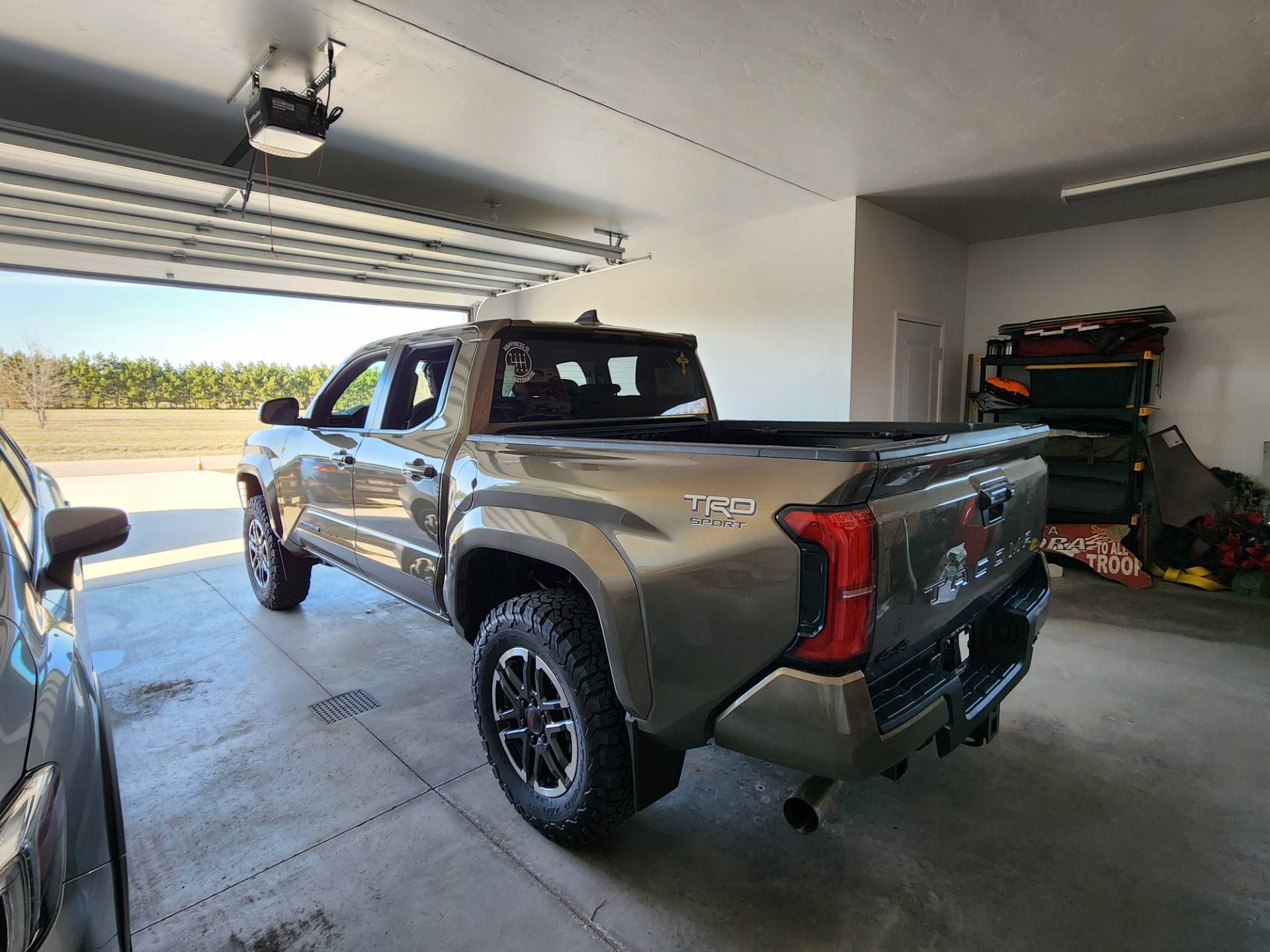 2024 Tacoma 265/70 on factory 18's TRD Sport 6MT thumbnail_20240413_173528