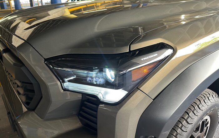 Limited trim headlights installed on TRD Offroad Premium