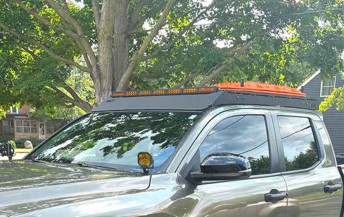 RCI Roof Rack installed w/ Diode Dynamics 42" inch light bar.