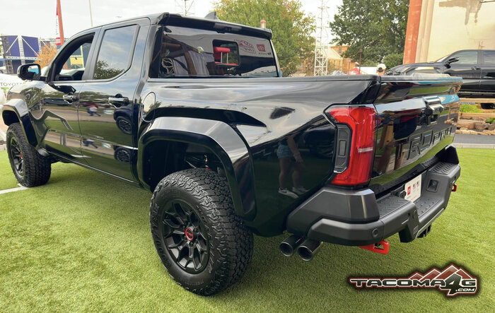 More Black 2024 Tacoma TRD PRO and Black TRAILHUNTER pics
